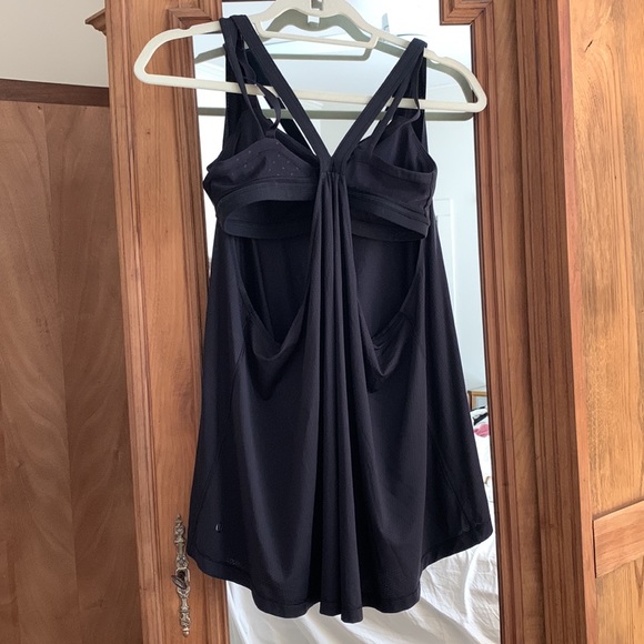 LuluLemon Flowy Workout Top with Built-in-Bra - Picture 2 of 4